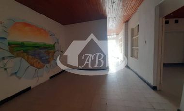 CASA EN ARRIENDO BARRIO CENTRO| 307