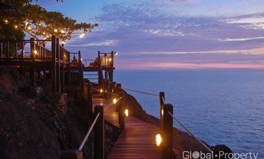 Beachfront Resort in Koh Chang