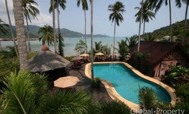 Beachfront Resort in Koh Chang