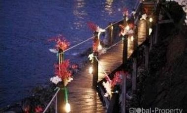 Beachfront Resort in Koh Chang