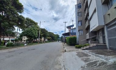 apartamento en arriendo en edificio ferrocarril piso 3 sin acsensor. Cod A13744