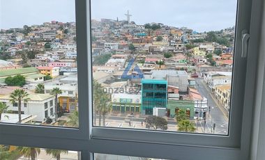 Arriendo Centro de Coquimbo: Depto Amoblado con Vista al mar