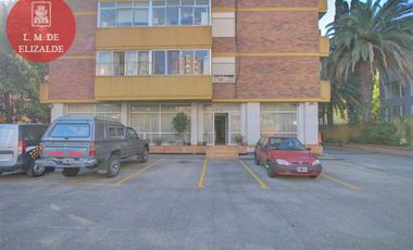 Martin y Omar y Cosme Beccar - Oficina