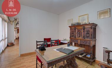 Martin y Omar y Cosme Beccar - Oficina