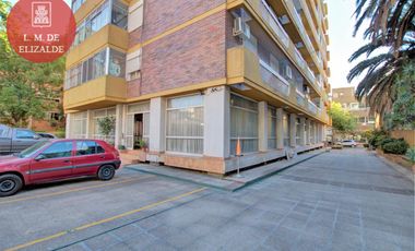 Martin y Omar y Cosme Beccar - Oficina