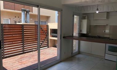 Dúplex con dos dormitorios en el corazón de Adrogué