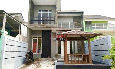 Rumah dua lantai SHM harga Terjun Payung dari 800 Juta jadi ke 650 JT