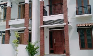Rumah Baru 2 Lantai Umbulharjo Area Kampus Kota Yogyakarta
