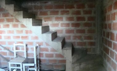 BURZACO: ALQUILER GALPON /DEPOSITO con DPTO/ OFICINA A LA CALLE ALEM