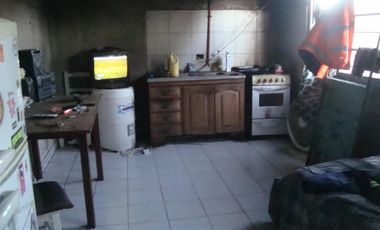 BURZACO: ALQUILER GALPON /DEPOSITO con DPTO/ OFICINA A LA CALLE ALEM