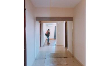 Se alquila hermosa casa con línea blanca en David! Lista para ocupar