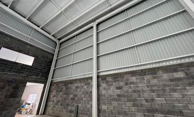 Nave Industrial en San Fco de Los Romo
