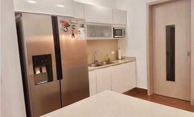 SE VENDE APARTAMENTO EN COSTAMARE 135 M2 4856PG