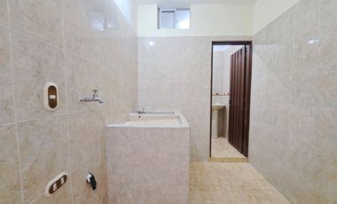 apartamento en arriendo en la merced. Cod A30645