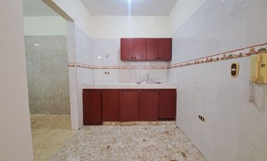 apartamento en arriendo en la merced. Cod A30645