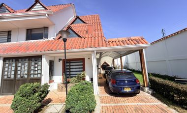 casa en venta en quintas del marques 3. Cod V2609