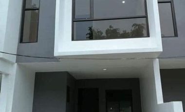 HOUSE & LOT FOR SALE IN ANTIPOLO "For more Inquiries SEND A Message to DONALD SUN# 0933825---- GLOBE/TM# 0935038----