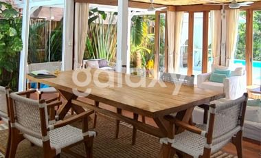 LEASEHOLD VILLA EXCLUSIVE TROPICAL DI BATU NUNGGUL PECATU BADUNG, BALI