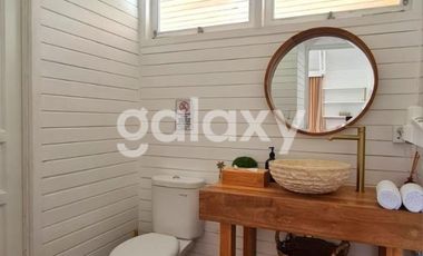 LEASEHOLD VILLA EXCLUSIVE TROPICAL DI BATU NUNGGUL PECATU BADUNG, BALI