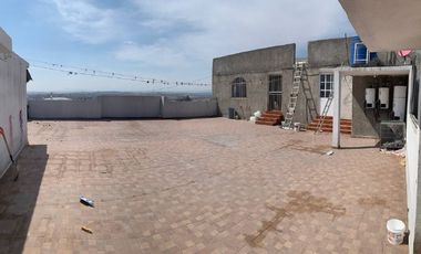 Tepotzotlan Casa en Venta Con 3locales y 3departamentos independientes