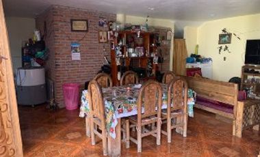 Tepotzotlan Casa en Venta Con 3locales y 3departamentos independientes