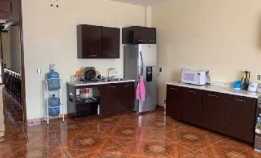 Tepotzotlan Casa en Venta Con 3locales y 3departamentos independientes