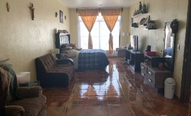 Tepotzotlan Casa en Venta Con 3locales y 3departamentos independientes