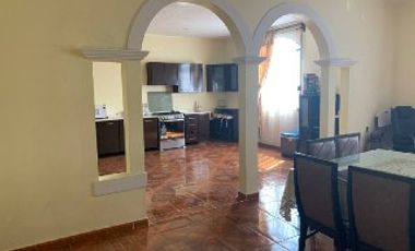 Tepotzotlan Casa en Venta Con 3locales y 3departamentos independientes