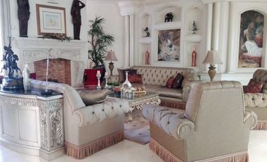 ESPECTACULAR MANSIÓN  EN VENTA EN SAN ISIDRO MAZATEPEC