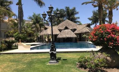 ESPECTACULAR MANSIÓN  EN VENTA EN SAN ISIDRO MAZATEPEC