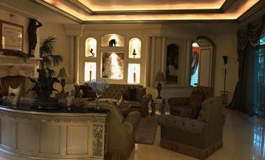 ESPECTACULAR MANSIÓN  EN VENTA EN SAN ISIDRO MAZATEPEC