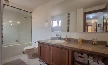 casa en arriendo en chía. Cod A125708