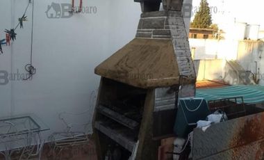 BARBARO VENDE TIPO CASA EN SAN MARTIN