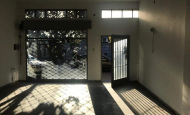 Galpón con dos locales en Alquiler en San Justo