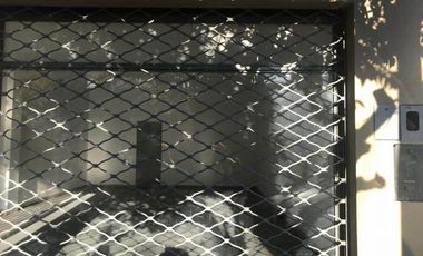 Galpón con dos locales en Alquiler en San Justo