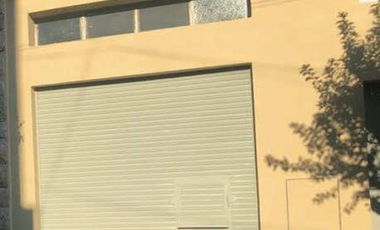 Galpón con dos locales en Alquiler en San Justo