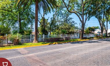 Terreno comercial en Xalapa, Av. Avila Camacho ideal para inversionistas