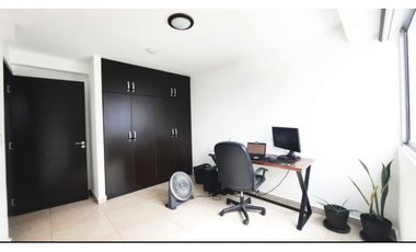 APARTAMENTO PH VISTA PARK TOWER VIA ESPAÑA 83MT2