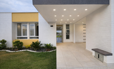 casa en venta en el castillo. Cod V9674869