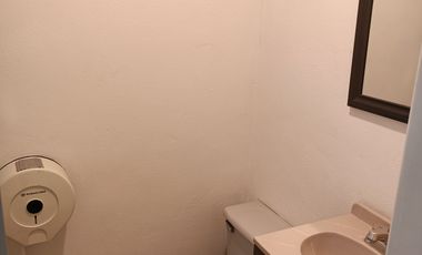 CONSULTORIO EN VENTA, REGIMEN EN CONDOMINIO A 1/2 CUADRA INSURGENTES NTE., CDMX.