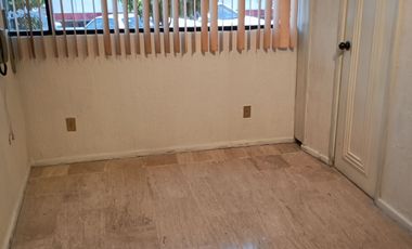 CONSULTORIO EN VENTA, REGIMEN EN CONDOMINIO A 1/2 CUADRA INSURGENTES NTE., CDMX.