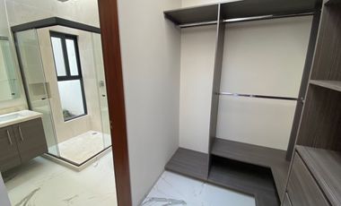 Estrene en privada de 4 casas