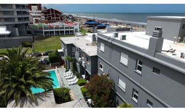 VENTA DE HOTEL CON PISCINA CLIMATIZADA A METROS DEL MAR