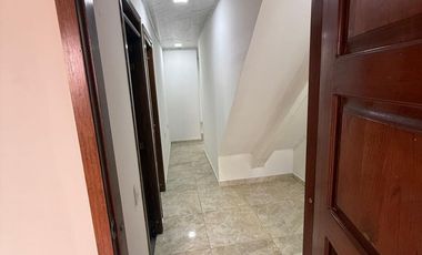 VENDO ESPECTACULAR - CONTADO  APARTAMENTO - BARRIO GIRARDOT. Cod V12149