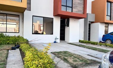 Casa en RENTA en Residencial Provenza