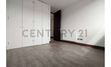 VENTA CASA CHICUREO - CONDOMINIO AGUAS CLARAS