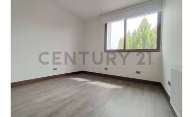 VENTA CASA CHICUREO - CONDOMINIO AGUAS CLARAS