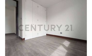VENTA CASA CHICUREO - CONDOMINIO AGUAS CLARAS