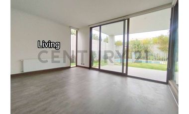 VENTA CASA CHICUREO - CONDOMINIO AGUAS CLARAS