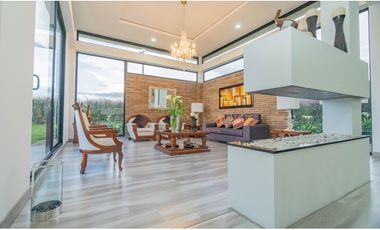 CASA CAMPESTRE CONTEMPORNEA Y MODERNA / TENJO CUNDINAMARCA